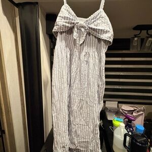 Old Navy Gray and White Striped Maxi Dress